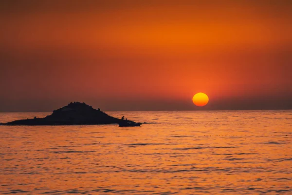 Pôr Sol Sobre Mar Mediterrâneo — Fotografia de Stock