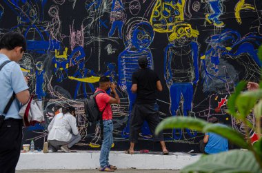 Asilah, Fas 'ta geleneksel beyaz berber evleri. Asilah, Kuzey Fas 'ta bir şehirdir. Aslih binaları beyazın gölgeleriyle ünlüdür. 