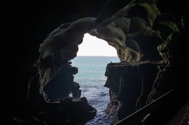 Herkül Caves yakınındaki Tangier, Morocco kuzeyinde en popüler turistik biridir