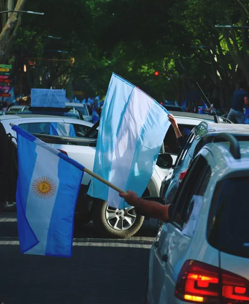 2020 Mendoza Argentina Uomo Tiene Una Bandiera Argentina Dalla Sua — Foto Stock
