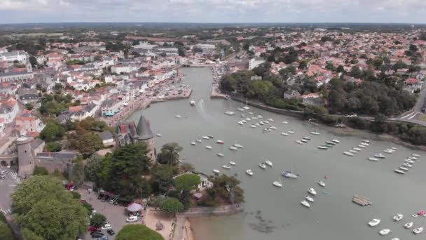 Amazing Stunning View Medieval Castle Pornic Harbor Blue Green Sea — Stock Video