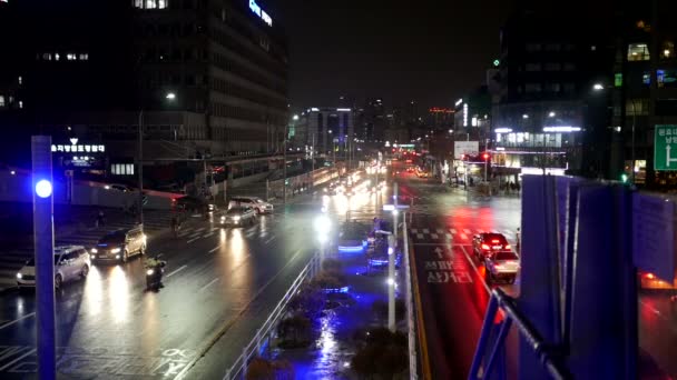 ソウルの忙しい道路の夜のタイムラプス — ストック動画
