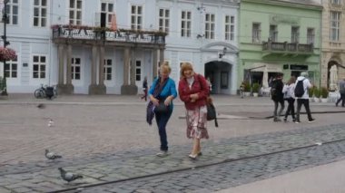 Koice, Slovakya - 17 Temmuz 2018 - Koice, Doğu Avrupa 'nın en güzel, eski, geleneksel ve mimari kentlerinden biri olan Slovakya' nın en çekici, en ünlü ve en turistik şehridir..