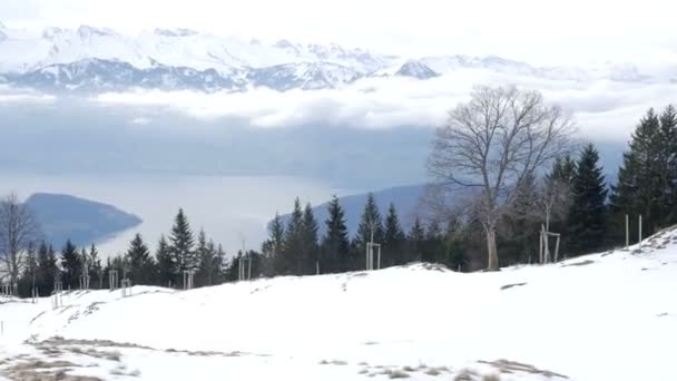 Χιόνι Σύννεφα Και Ελβετικό Alpine Moutains Όμορφο Πανόραμα Της Ελβετίας — Αρχείο Βίντεο