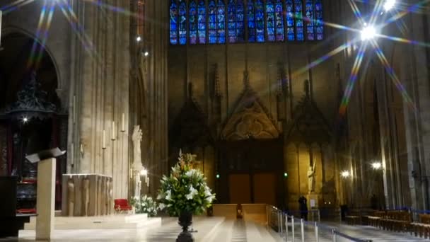 Luzes Bonitas Dentro Notre Dame Paris Paris França Fevereiro 2018 — Vídeo de Stock