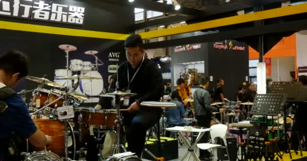 Man Playing Drumset Music China Shanghai Instrument Fair Bicí Bicí — Stock video