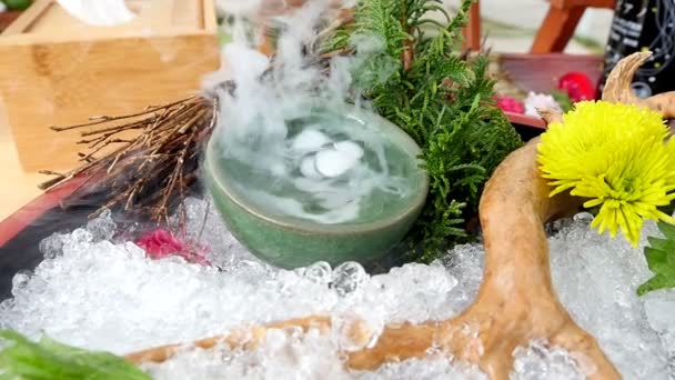 Slow Motion Dry Carbonic Ice Platter — Stock Video