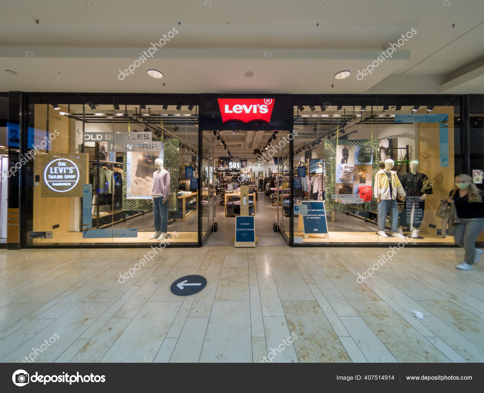 Levi's Shop Store Front Mall Hannover Germany 2020 Levis Famous – Stock  Editorial Photo © Ontheroadagain #407514914