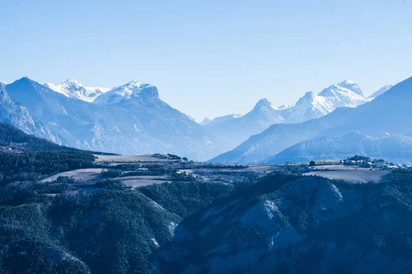 Een Uitzicht Bergen Buurt Van Lake Lac Serre Poncon Franse — Stockfoto