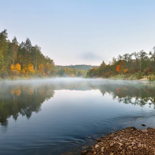 Scenic View River Autumn Forest Blue Sky — Stock Photo, Image