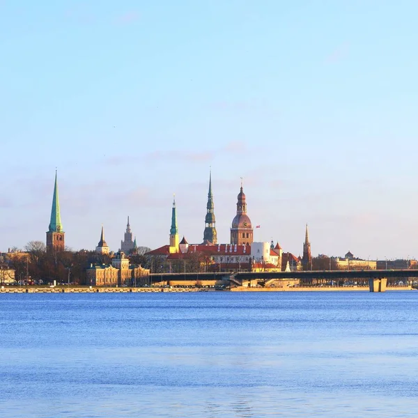 Panoramiczny Widok Rygi Dźwiny Wschodzie Słońca — Zdjęcie stockowe