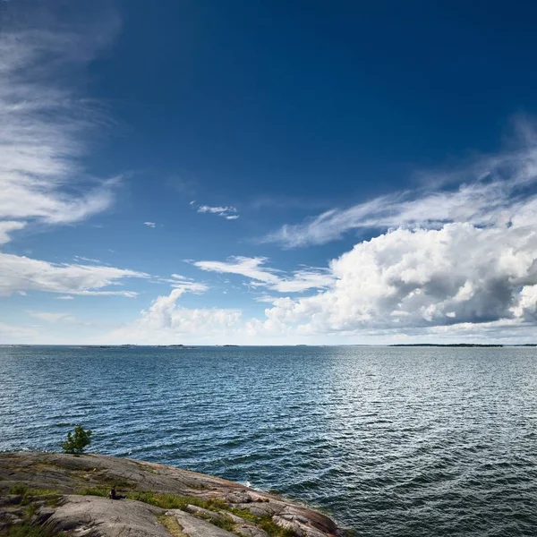 Vista Panorámica Del Mar Contra Cielo Nublado —  Fotos de Stock