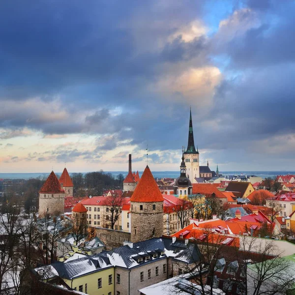 Vista Cidade Tallinn Noite Estónia — Fotografia de Stock