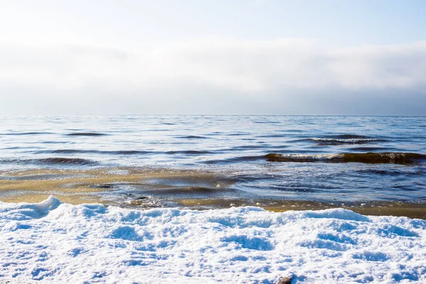 Vista Sul Freddo Mar Baltico Una Limpida Giornata Invernale Lettonia — Foto Stock