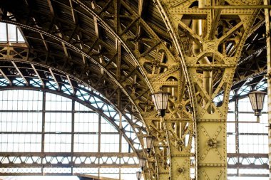 Vitebsky tren istasyonunun yakın çekim görünümü. Saint Petersburg, Rusya Federasyonu