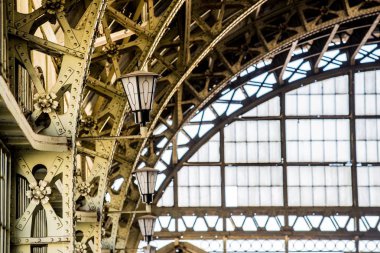 Vitebsky tren istasyonunun yakın çekim görünümü. Saint Petersburg, Rusya Federasyonu