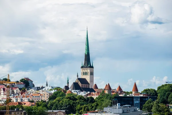 Panorámafotó Tallinn Felhős Nyári Napon Észtországban — Stock Fotó