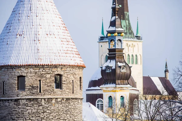 Inverno Città Vecchia Tallinn Estonia Una Chiara Giornata Sole Torri — Foto Stock