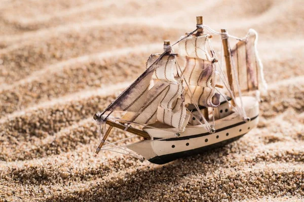 Het Schaalmodel Van Het Houten Zeilschip Close — Stockfoto