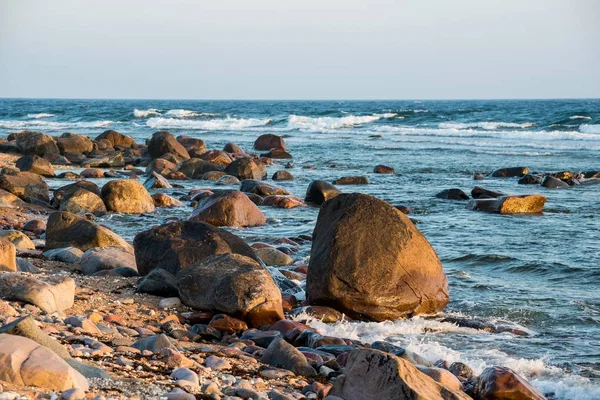 Stony Seacoast Östersjön Vid Solnedgången Hiumaa Island Estland — Stockfoto