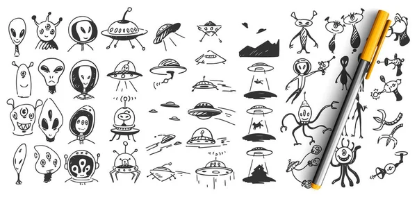 Aliens doodle set — Stock Vector