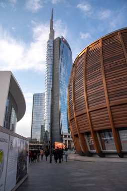 Gae Aulenti meydanının görünümü