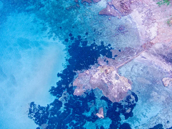 Portopalo sahil şeridinin gün batımı havadan görünümü, Sicilya, İtalya — Stok fotoğraf