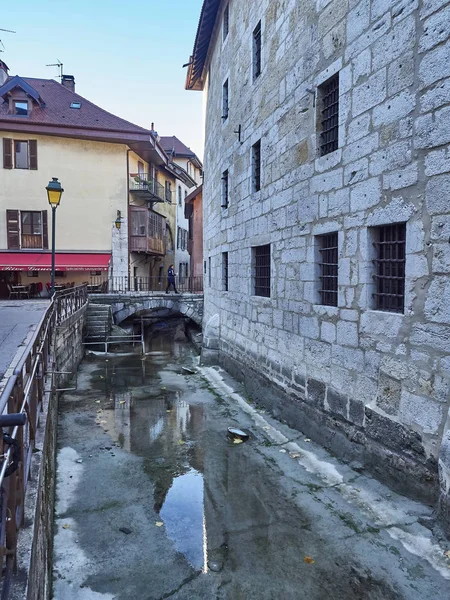 Nézd meg a "Palais de l ' Ile"-ban Annecy — Stock Fotó