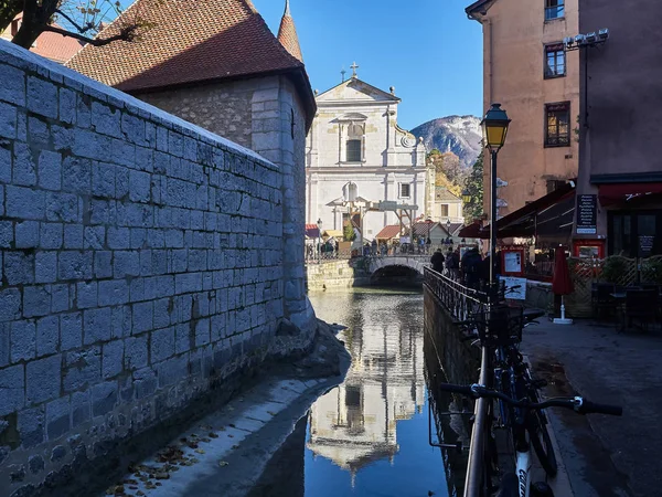 Veduta del "Palais de l'Ile" di Annecy — Foto Stock