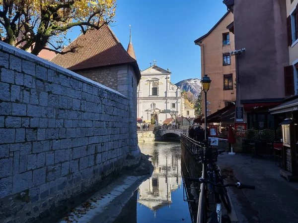 Veduta del "Palais de l'Ile" di Annecy — Foto Stock