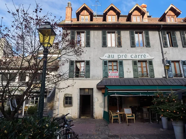 Annecy, Francia - 07 de diciembre de 2018 - Foto del "Au Pré Carré — Foto de Stock