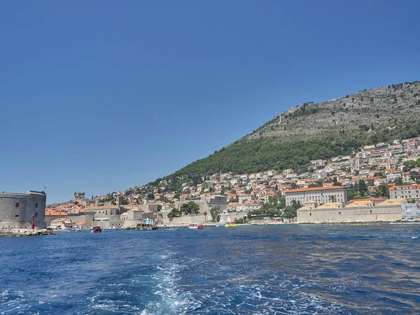 Vista Cidade Velha Dubrovnik Durante Passeio Barco Dia Ensolarado Verão — Fotografia de Stock