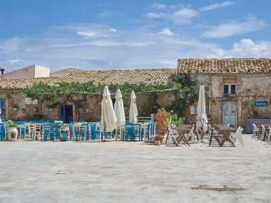 Yaz aylarında gündüz marzamemi panoramik çekim