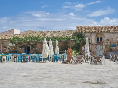Marzamemi, İtalya - Ağu 23 2018: Marzamemi Görünümü, Sicilya - İtalya