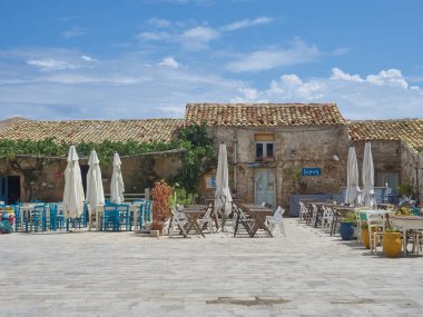 Yaz aylarında gündüz marzamemi panoramik çekim