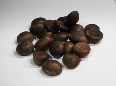 Bir grup soyutlanmış kestane