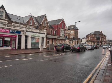 Cardiff, İngiltere - 16 Eylül 2018: Cardiff şehir sokaklarının görünümü