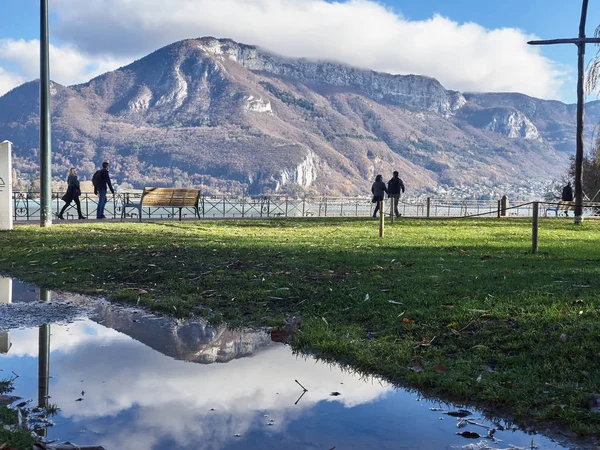 Annecy, France - 07 décembre 2018 : Tournage des Jardins de l'Eur — Photo