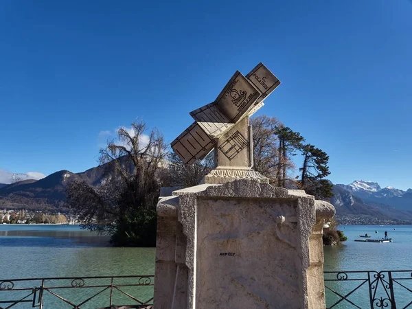 Annecy, France - December 07, 2018: A monument in the Gardens Of — Stock Photo, Image