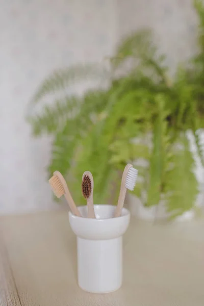 Wooden Toothbrush Bathroom — Stock Photo, Image