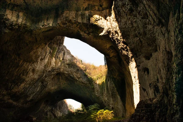 Vedere Interiorul Peșterii Devetashka Lângă Satul Devetaki Râul Osam Din — Fotografie, imagine de stoc