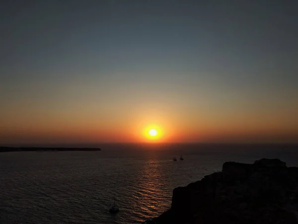Panoramiczny Widok Kolorowy Zachód Słońca Nad Morzem Oia Santorini Grecja — Zdjęcie stockowe