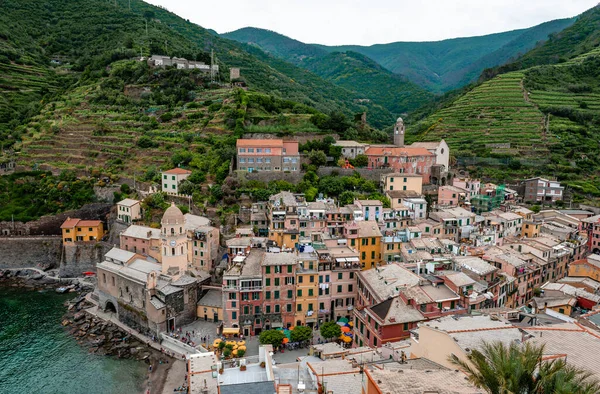 Vernazza Uma Das Cinco Cidades Que Compõem Região Cinque Terre — Fotografia de Stock