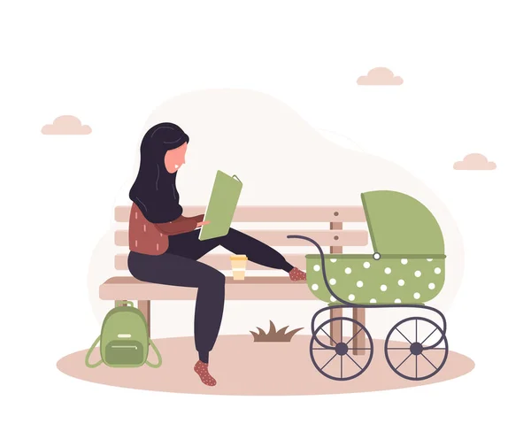 Молодая арабская женщина идет со своим новорожденным ребенком в зеленой коляске. Девушка сидит с коляской и ребенком в парке на открытом воздухе. Векторные иллюстрации в плоском стиле. — стоковый вектор
