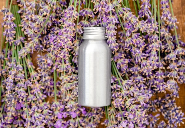 Lavender Essential Oil Metal Silver Bottle Fresh Lavender Flowers Flat — Stock Photo, Image