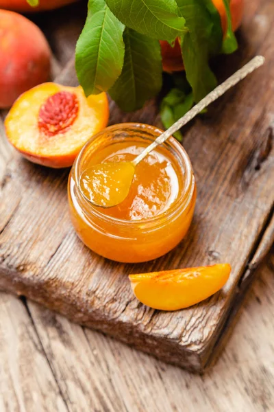 Peach Jam Glass Jar Wedges Whole Peach Fruit Peach Tree — Stock Photo, Image