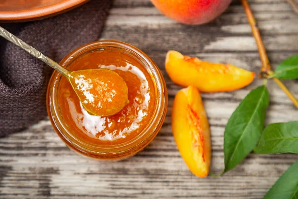 Peach Jam Glass Jar Peach Wedges Whole Peach Fruit Peach — Stock Photo, Image