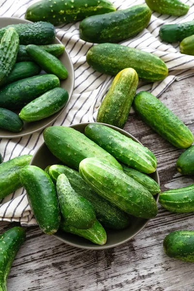 Top View Fresh Farm Cucumbers Wooden Background Rustic Style Cucumber — Stock Photo, Image