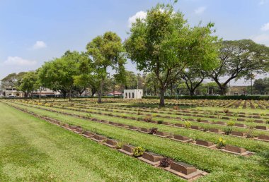                Kanchanaburi Tayland Dünya Savaşı Müttefik mahkumların tarihi anıtlar genel savaş mezarlığı (Don Rak) olduğunu.