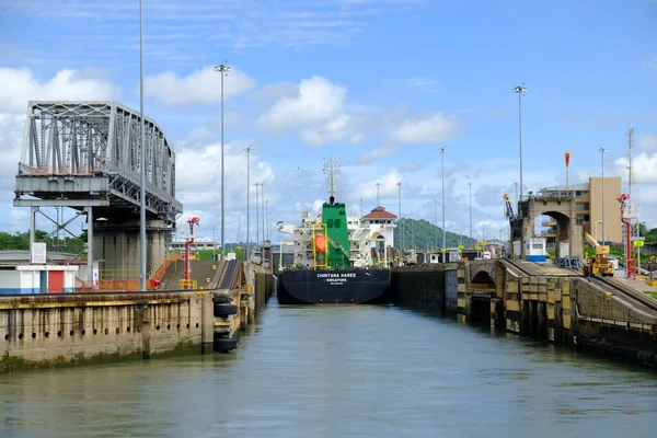 Panama Canal - Canal de Panama - Pedro Miguel Locks area